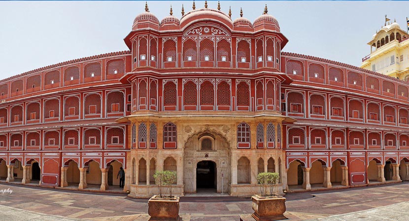 7 Days - Delhi, Agra Jaipur Tour by Train