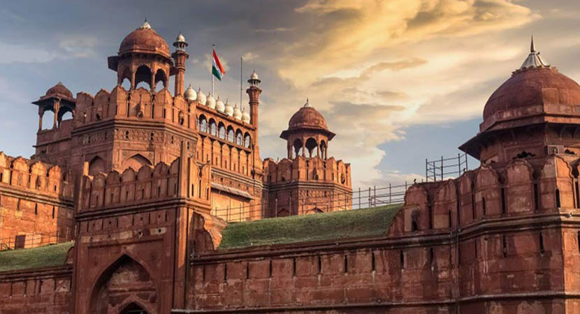 7 Days - Delhi, Agra Jaipur Tour by Train